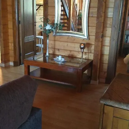 Casa Madera Con Piscina Y Vistas Al Mar Vakantiehuis