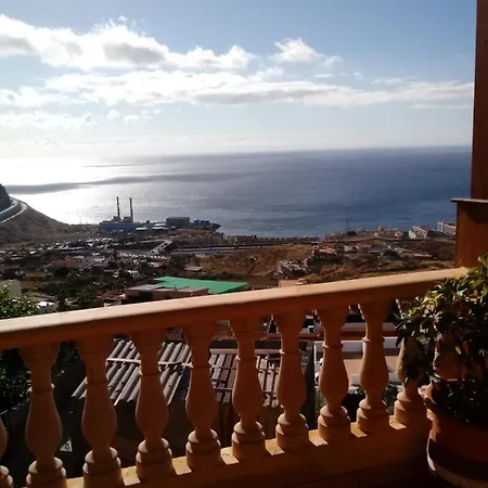 Casa Madera Con Piscina Y Vistas Al Mar Vakantiehuis *